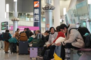 Новите железопътни маршрути до континентален Китай почти са разпродадени преди лунната Нова година